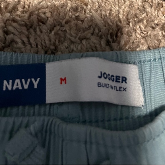 Old Navy Light Blue Men’s Jogger Built In Flex Shorts - Medium - Picture 3 of 4